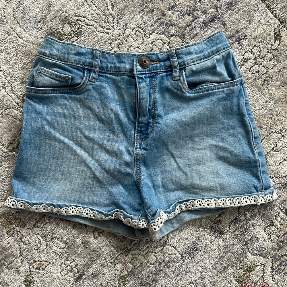 Never worn light girls shorts